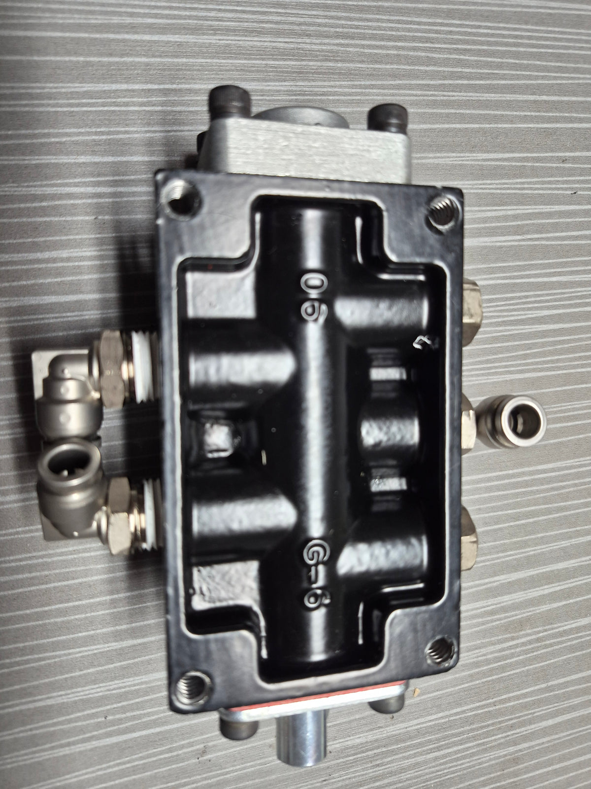 Coats OEM Bead Loosener Valve 85610845